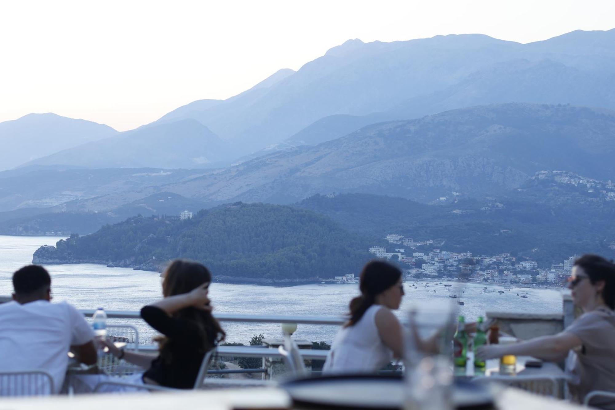 Sunset Serenity Himare Exterior foto